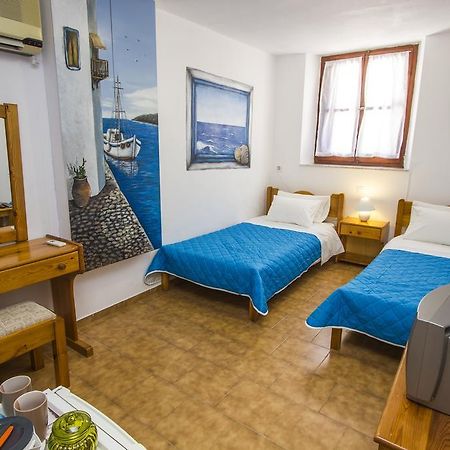 Symi Center Hotel Simi Exterior foto