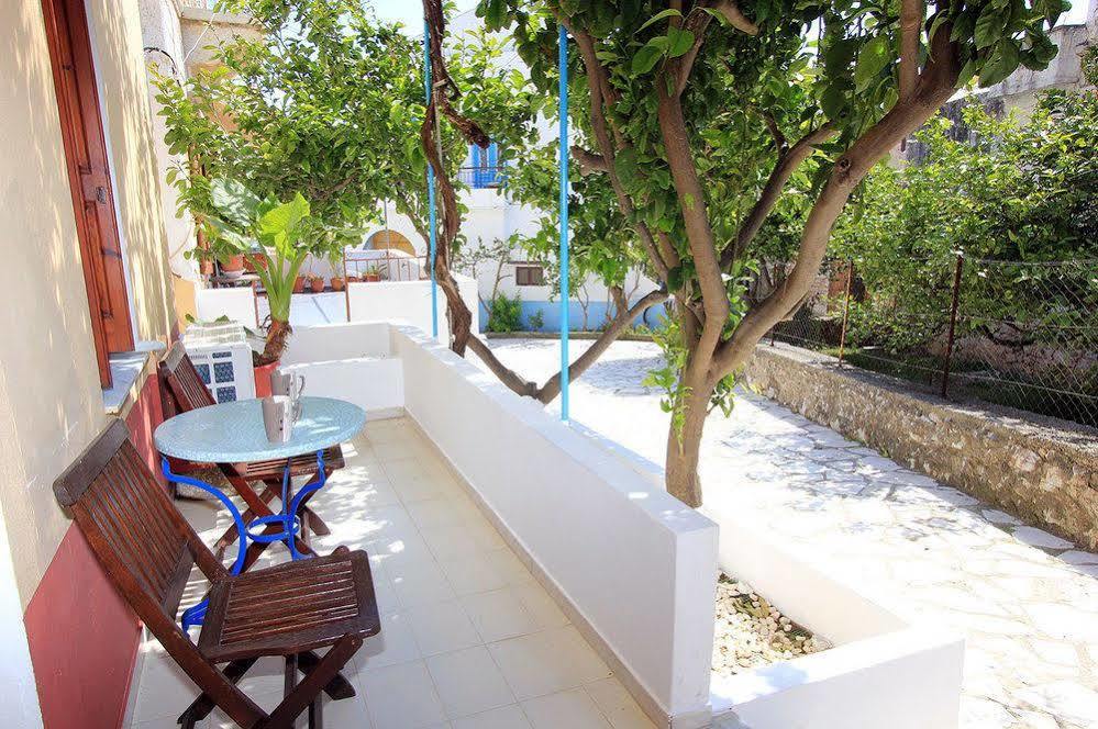 Symi Center Hotel Simi Exterior foto